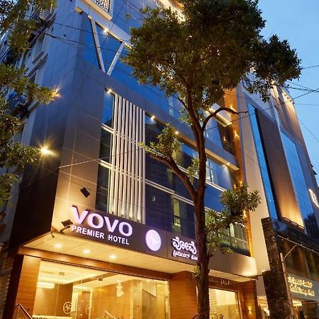 Vovo Premier Hotel Bangalore Exterior photo